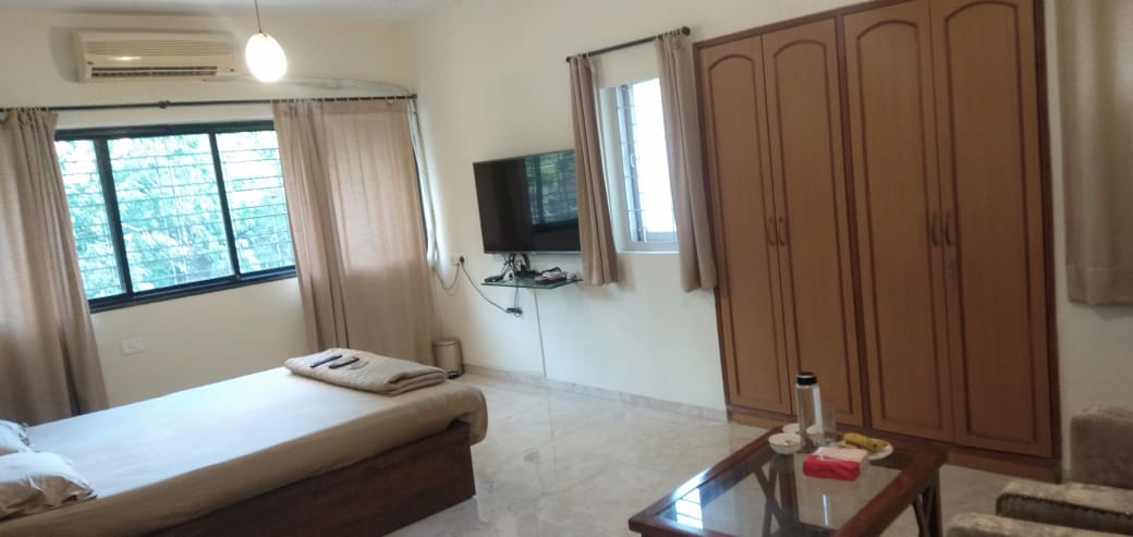 3 BHK Semi Furnished in Twin Star Venus CHS , Cuffe Parade